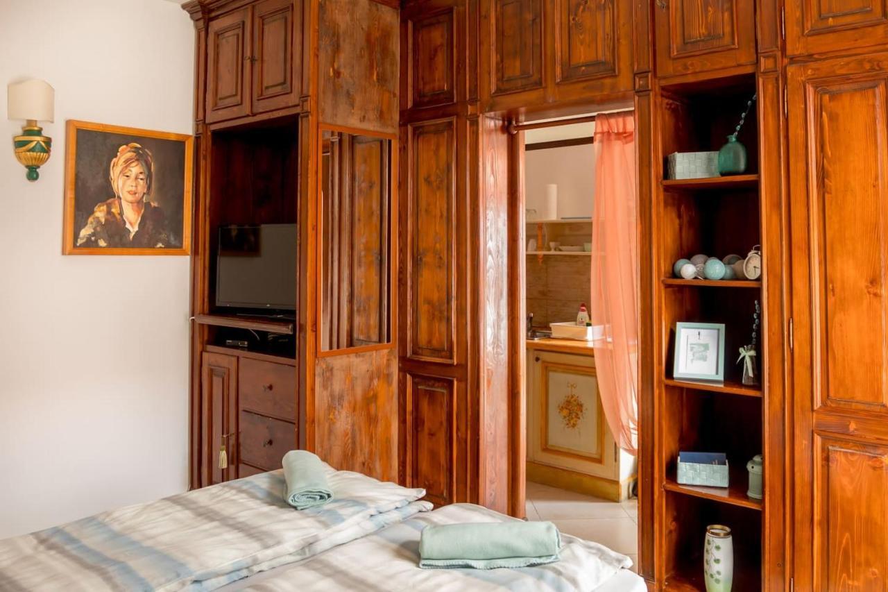 8 Small And Cozy Suite Тимишоара Екстериор снимка